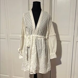 Textured White Kimono Robe